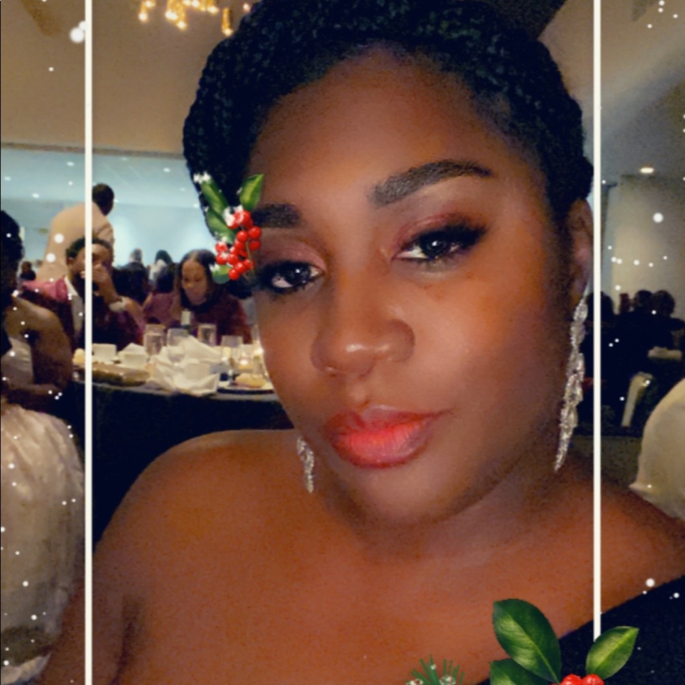 Meet your Posher, Shawmonee